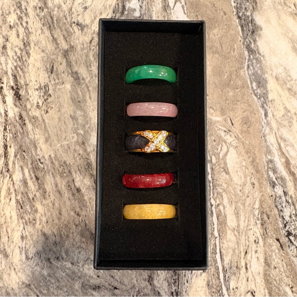 Elegant Multi-Color Ring Set